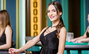 Đội ngũ chăm sóc khách hàng của 69win10 đang hỗ trợ khách hàng